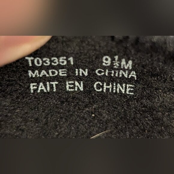 Brand New Black Womens Shoes - Size 9.5 - Picture 3 of 3